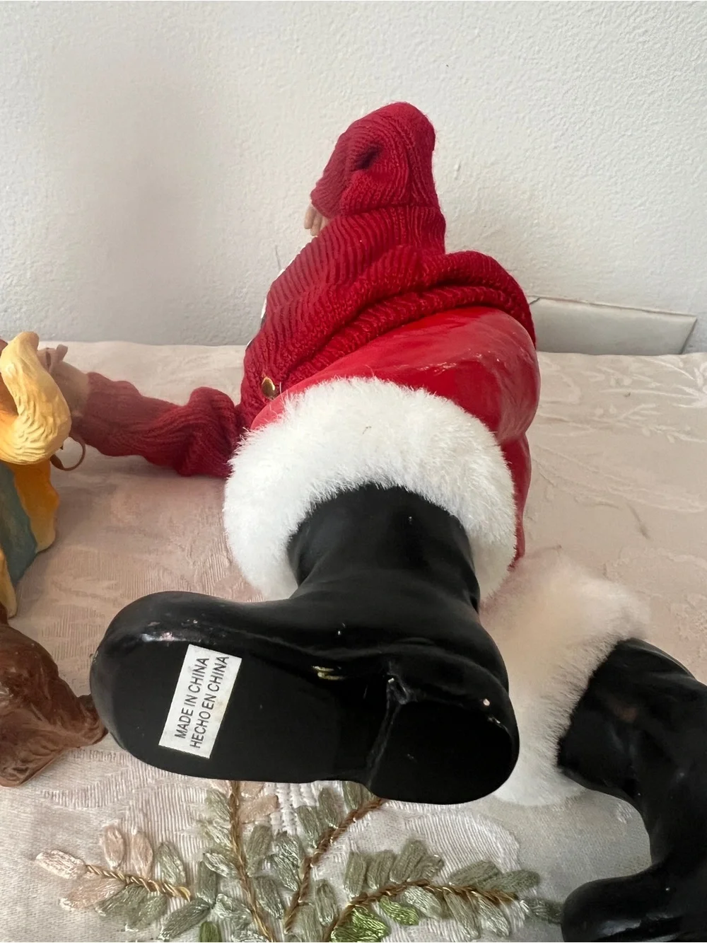 Dog Walking Santa Claus Figurine Decor